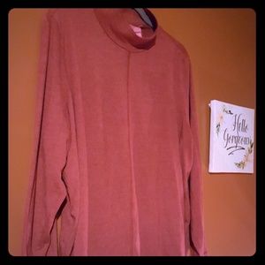 Heathered Red Turtleneck